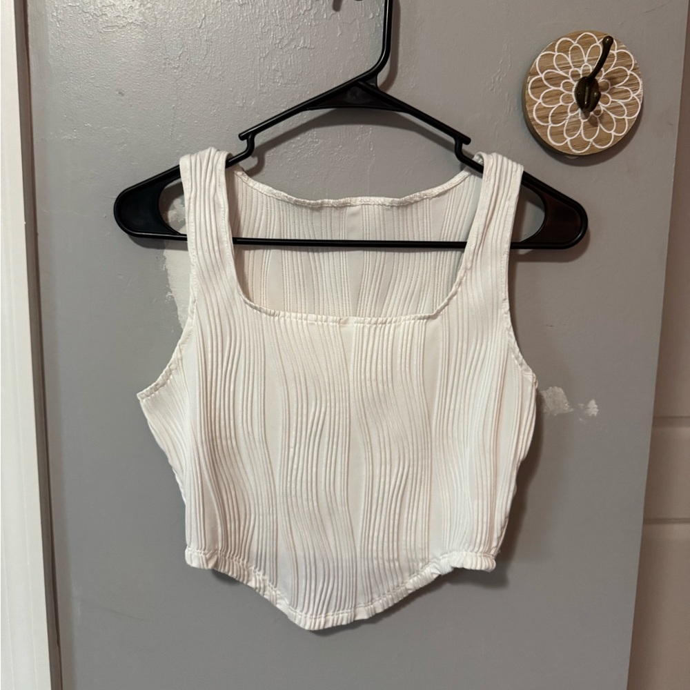 white texture top
